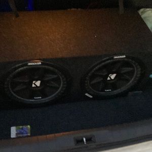 I have 212 kickers For Sale with a 1500 watts